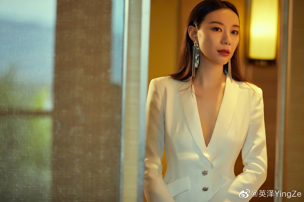 英泽的图片