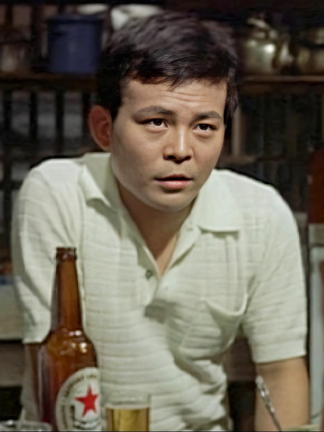 井川比佐志的图片