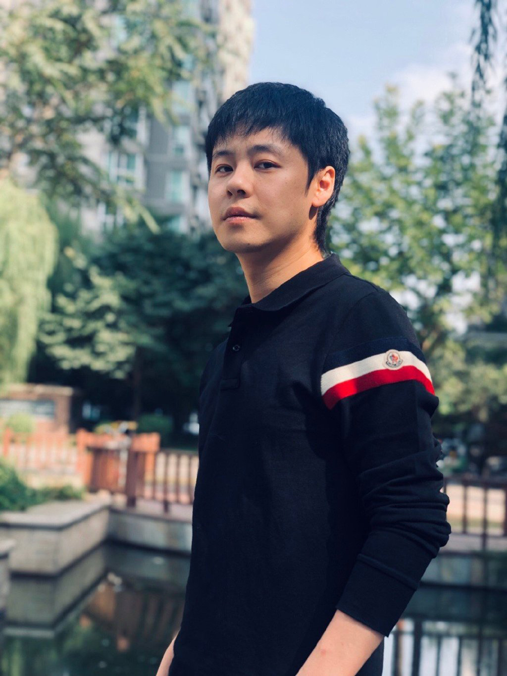 刘锐的图片
