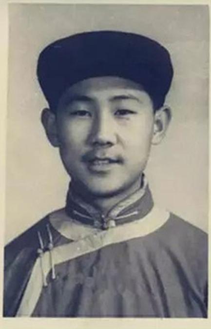腾格尔的图片