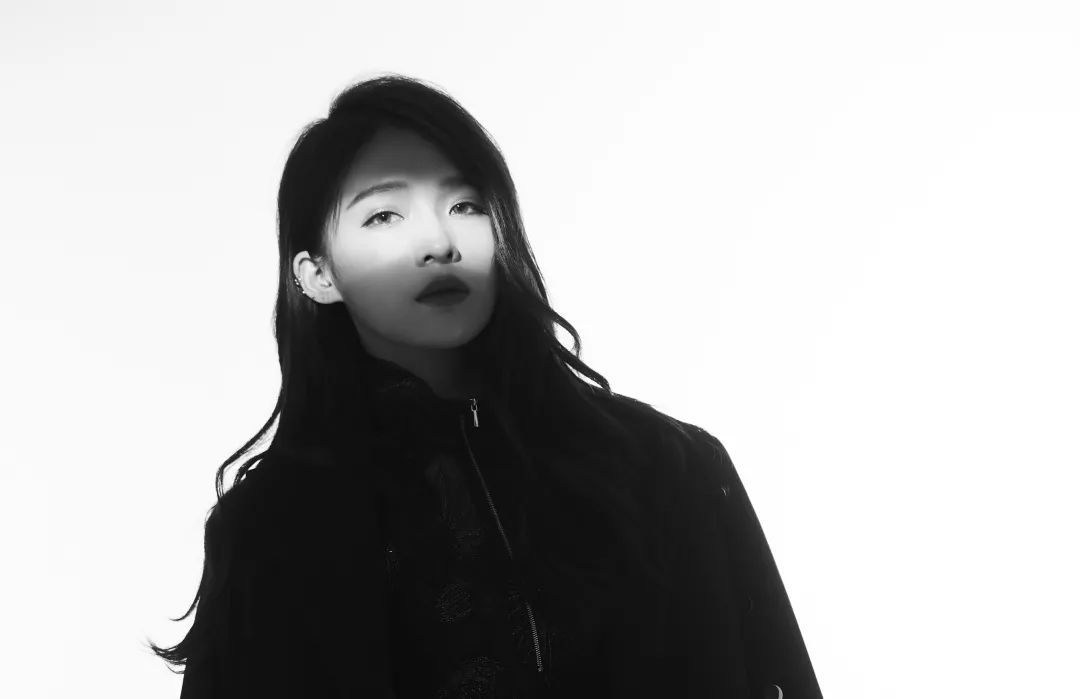 韩丹的图片