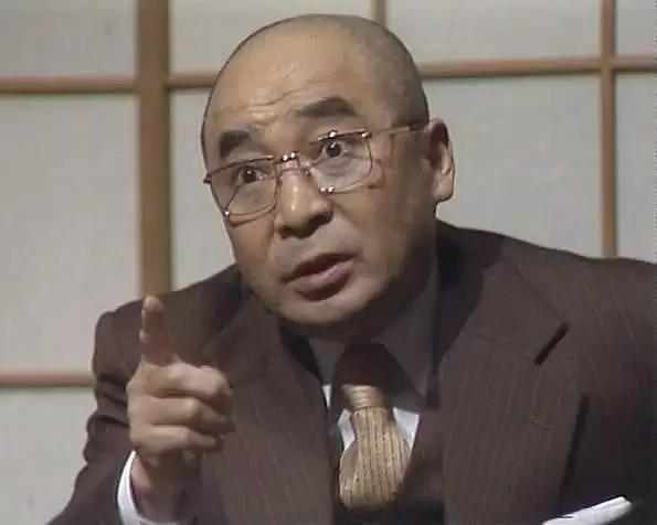金子信雄的图片