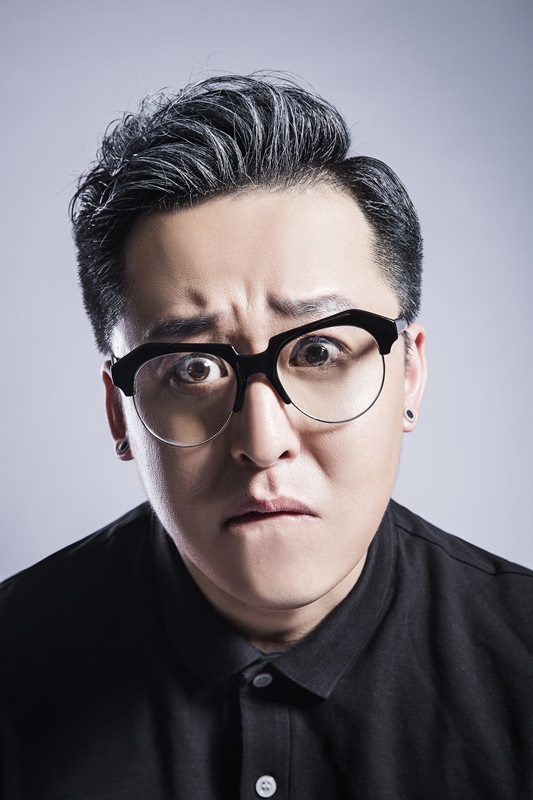 李世鹏的图片
