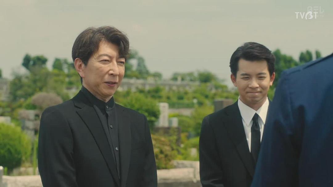 筱井英介的图片