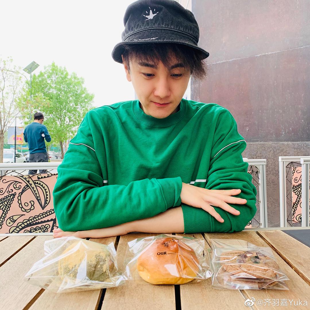 齐羽嘉的图片