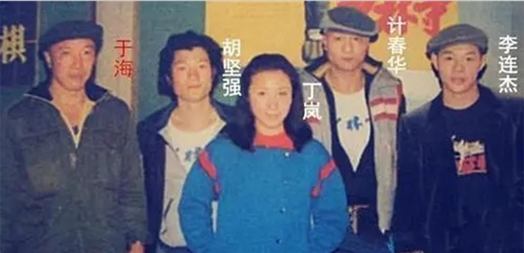 胡坚强的图片