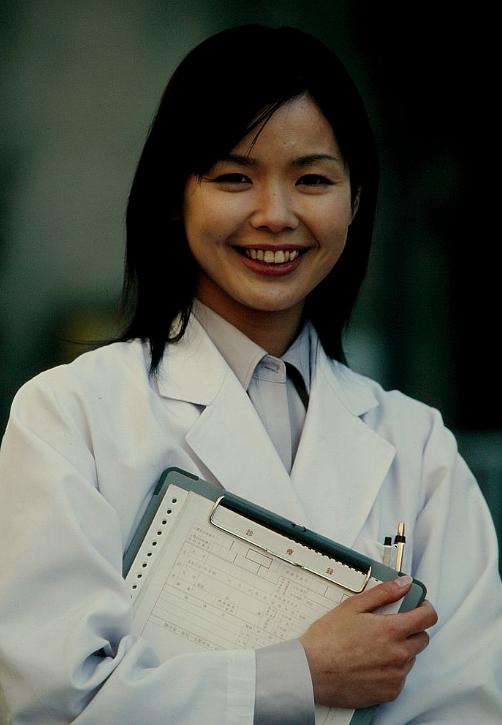 粟田丽的图片