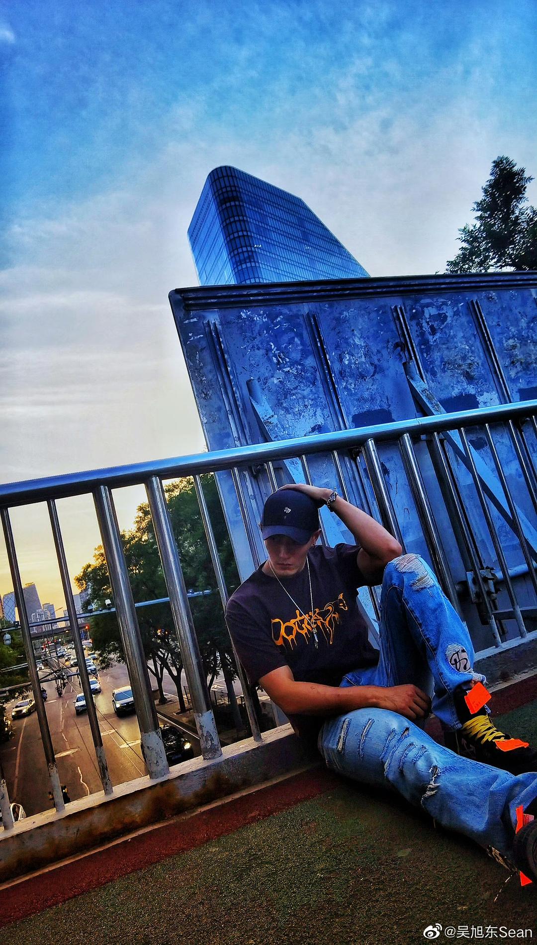 吴旭东的图片
