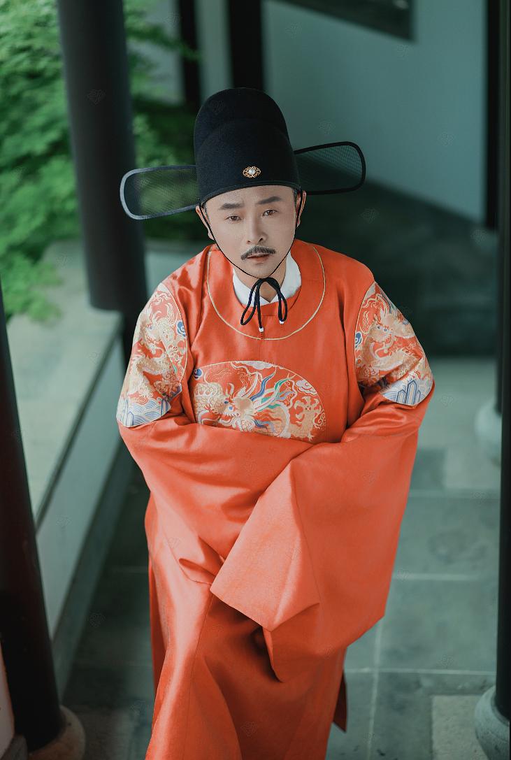 陈在照的图片